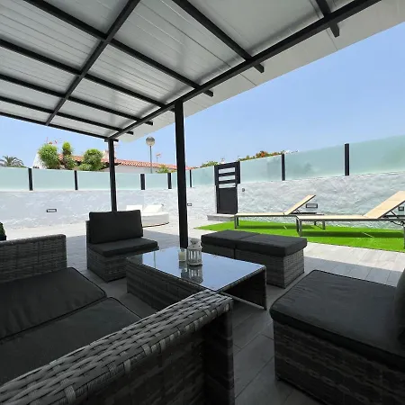 Agradable Bungalow Con Piscina Playa del Ingles (Gran Canaria)